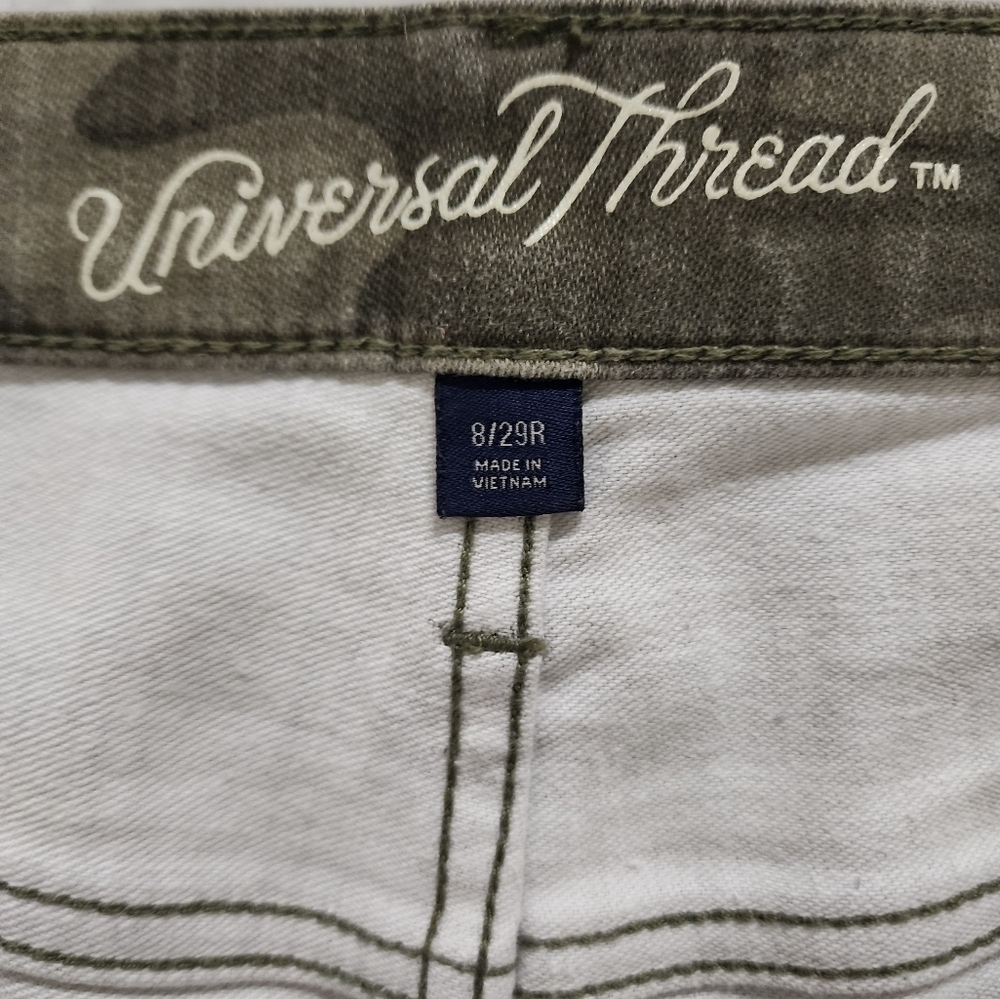 Women's Universal Threads High Rise Skinny Camouflage Jeans Size 8 - Picture 4 of 11